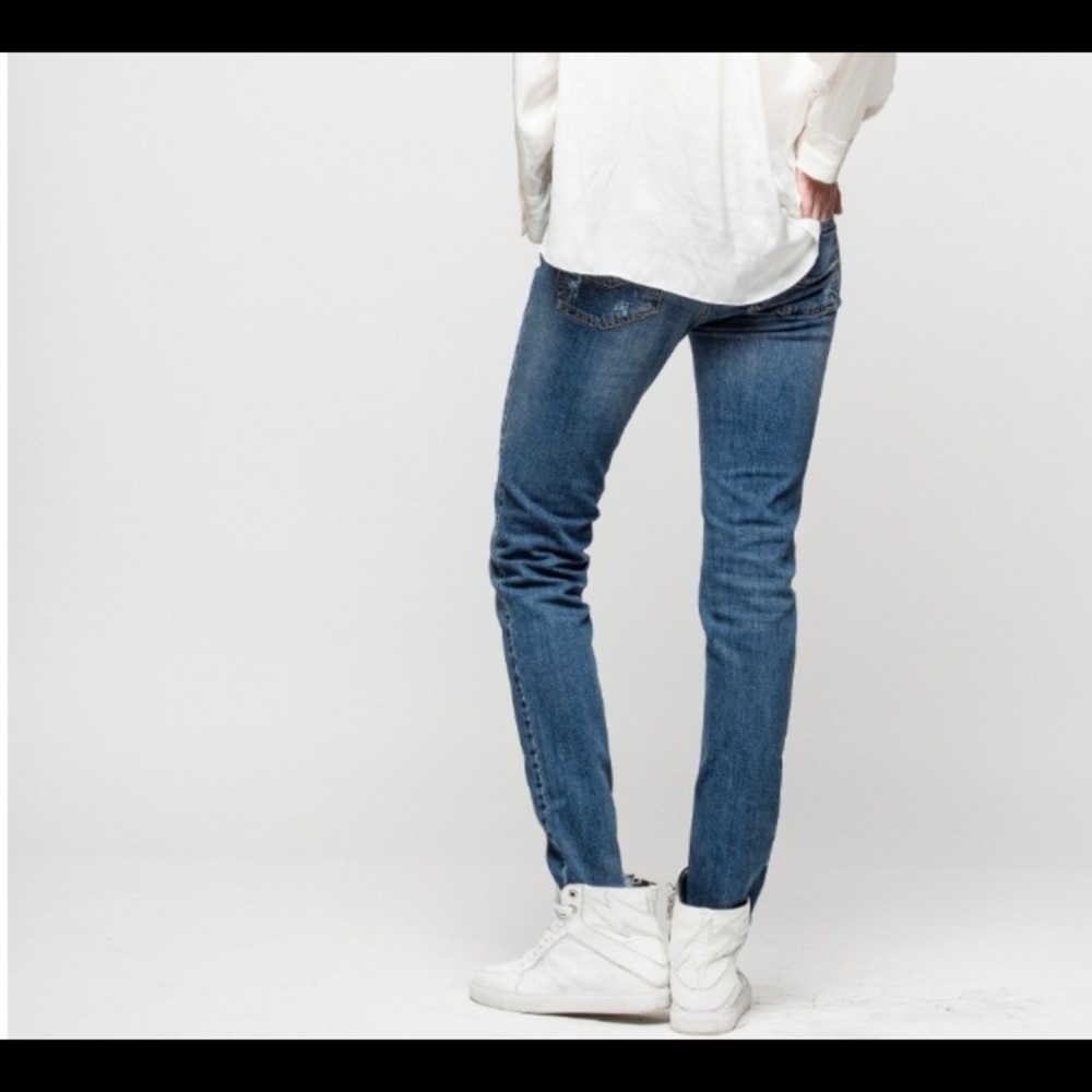 ZADIG & VOLTAIRE Sz 28 Love & Rock Embroidered On  Waistband Light Wash Jeans